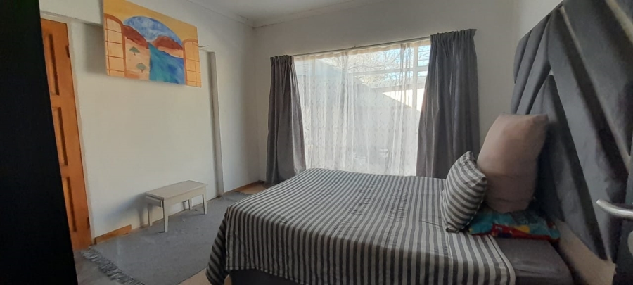 5 Bedroom Property for Sale in La Hoff North West